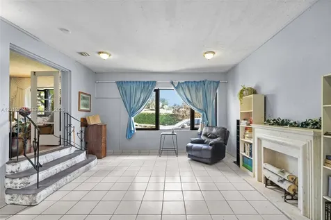 511 Dunad Avenue Opa-Locka FL 33054