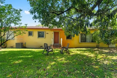 511 Dunad Avenue Opa-Locka FL 33054