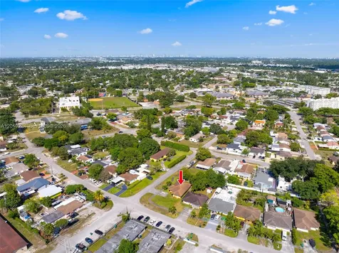 511 Dunad Avenue Opa-Locka FL 33054