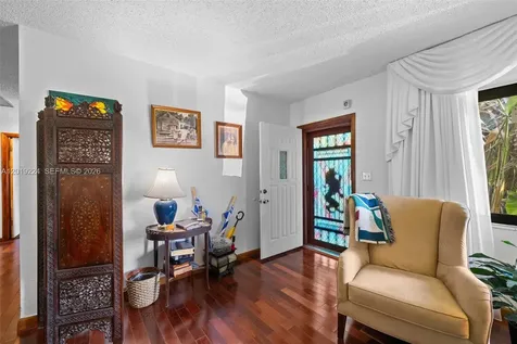 511 Dunad Avenue Opa-Locka FL 33054