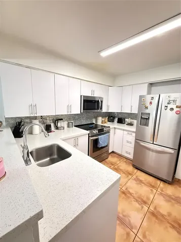 8480 SW 156th Place Miami FL 33193