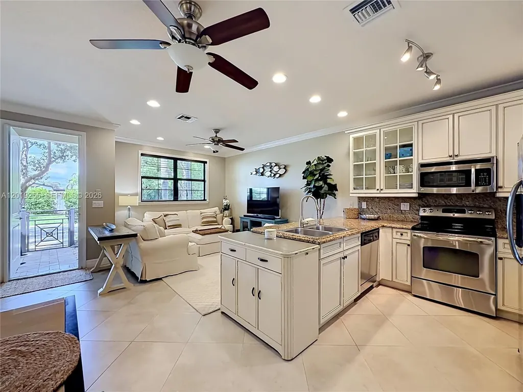 867 S Ocean Boulevard Pompano Beach FL 33062