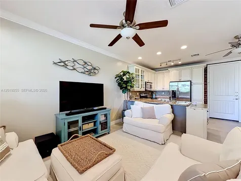 867 S Ocean Boulevard Pompano Beach FL 33062