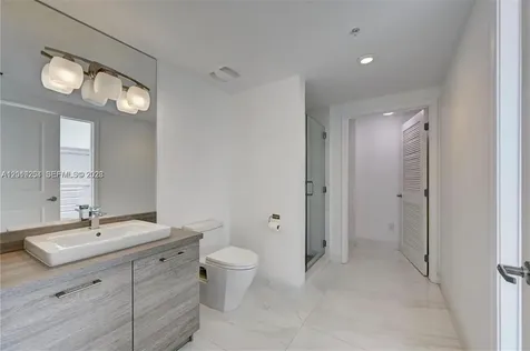 400 Sunny Isles Boulevard Sunny Isles Beach FL 33160