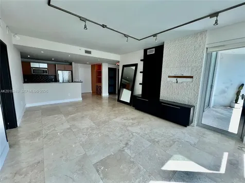 300 S Biscayne Boulevard Miami FL 33131