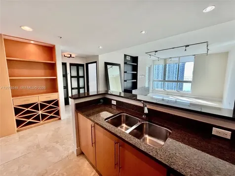 300 S Biscayne Boulevard Miami FL 33131