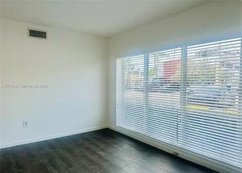 Miami Beach FL 33141