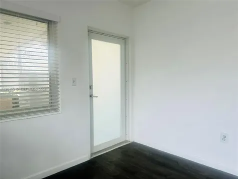 Miami Beach FL 33141