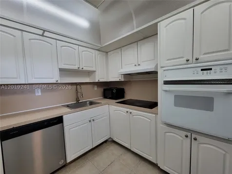 19380 Collins Avenue Sunny Isles Beach FL 33160