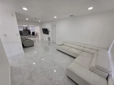 6370 Fletcher Street Hollywood FL 33023