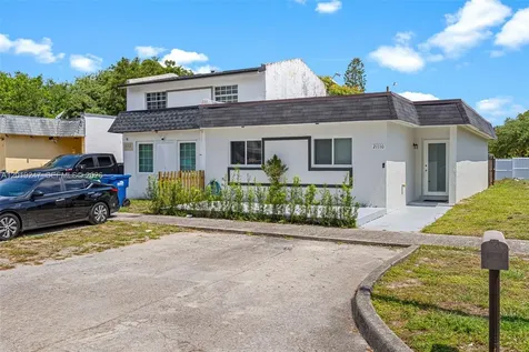 21110 NW 39th Avenue Miami Gardens FL 33055