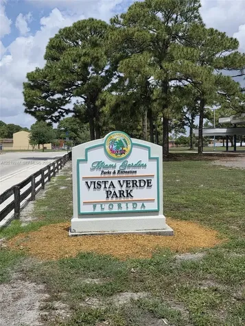 21110 NW 39th Avenue Miami Gardens FL 33055