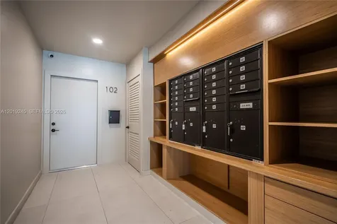 6960 Rue Vendome Miami Beach FL 33141