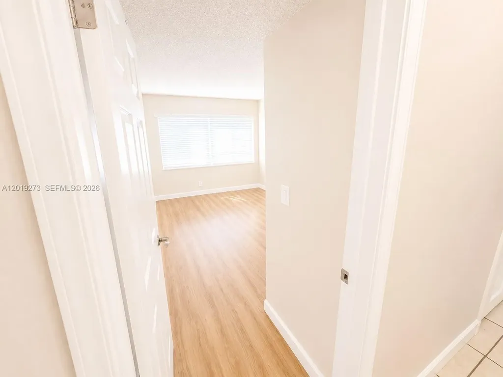 5800 NE 22nd Way Fort Lauderdale FL 33308