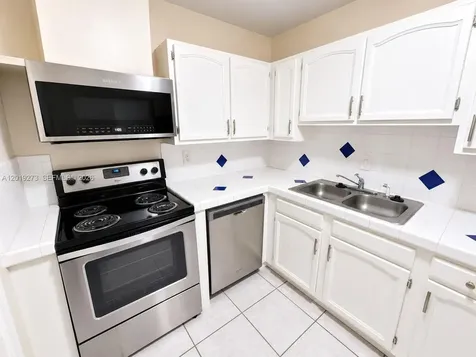 5800 NE 22nd Way Fort Lauderdale FL 33308
