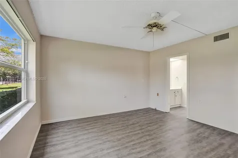 1108 Bahama Bend Coconut Creek FL 33066