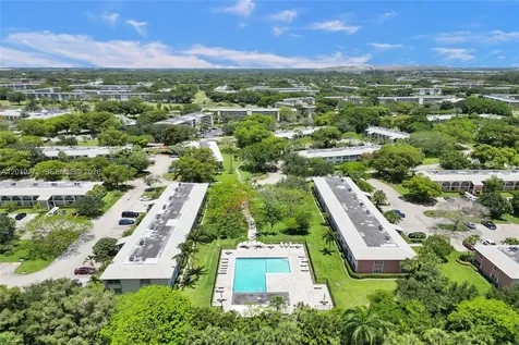 1108 Bahama Bend Coconut Creek FL 33066