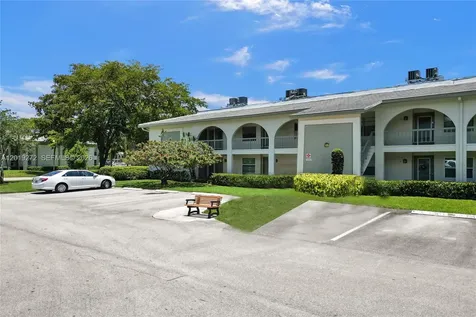 1108 Bahama Bend Coconut Creek FL 33066