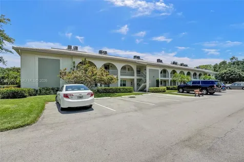 1108 Bahama Bend Coconut Creek FL 33066
