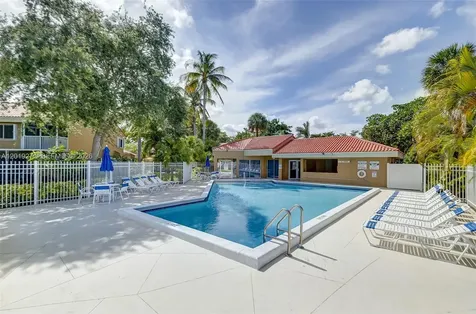 7957 NW 7th Court Plantation FL 33324