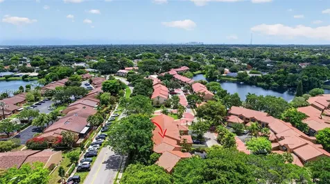 7957 NW 7th Court Plantation FL 33324