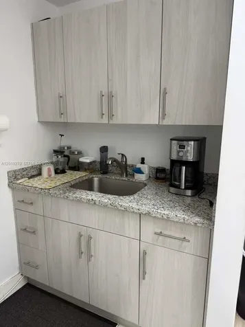 1917 NW 20th Street Miami FL 33142