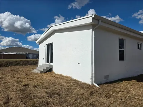 2615 SW 32nd Street Lehigh Acres FL 33976