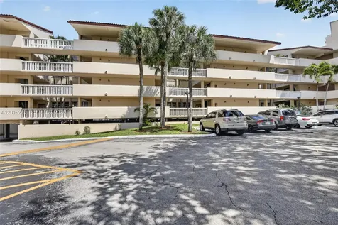 7041 Environ Boulevard Lauderhill FL 33319