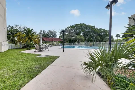 7041 Environ Boulevard Lauderhill FL 33319