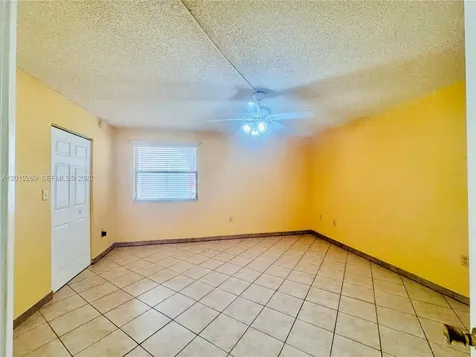 10241 NW 9th St Circle Miami FL 33172