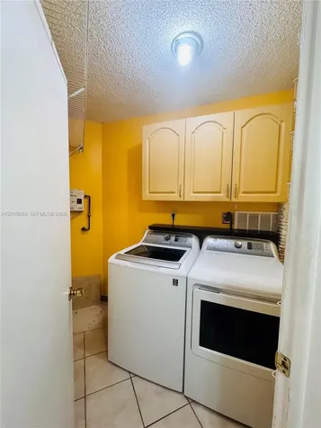 10241 NW 9th St Circle Miami FL 33172