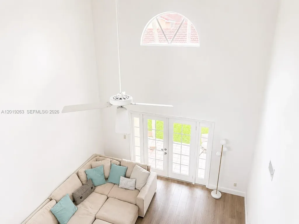 11461 Lakeview Drive Coral Springs FL 33071