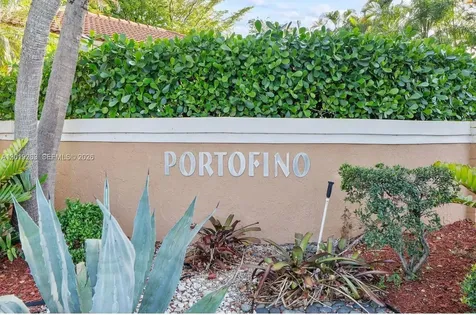 11461 Lakeview Drive Coral Springs FL 33071