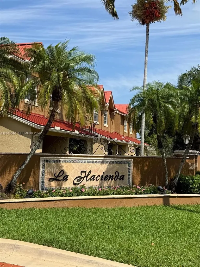 18328 NW 68th Avenue Hialeah FL 33015