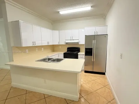 18328 NW 68th Avenue Hialeah FL 33015