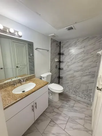 18328 NW 68th Avenue Hialeah FL 33015
