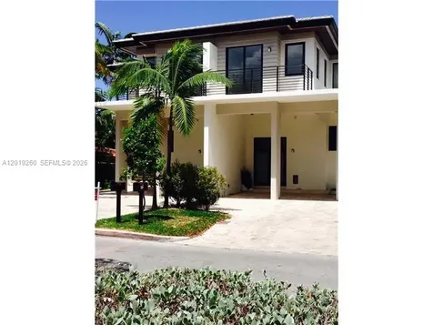 472 Fernwood Drive Key Biscayne FL 33149