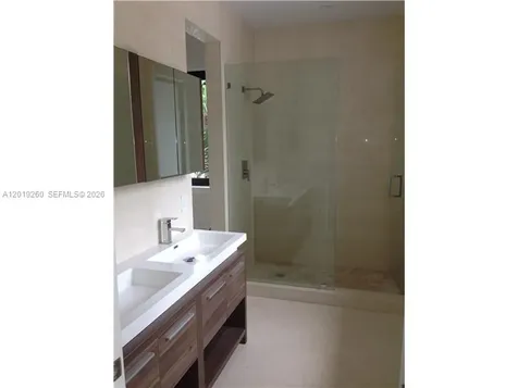 472 Fernwood Drive Key Biscayne FL 33149