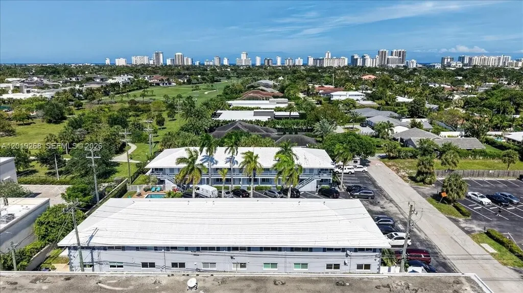 2115 NE 37th Drive Fort Lauderdale FL 33308