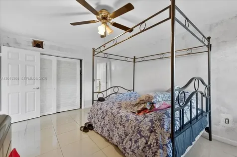 2115 NE 37th Drive Fort Lauderdale FL 33308