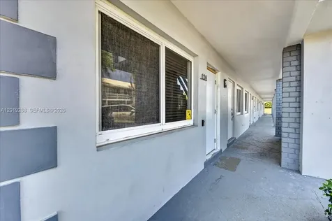 2115 NE 37th Drive Fort Lauderdale FL 33308