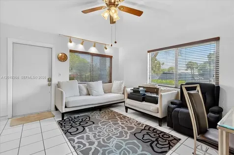 2115 NE 37th Drive Fort Lauderdale FL 33308