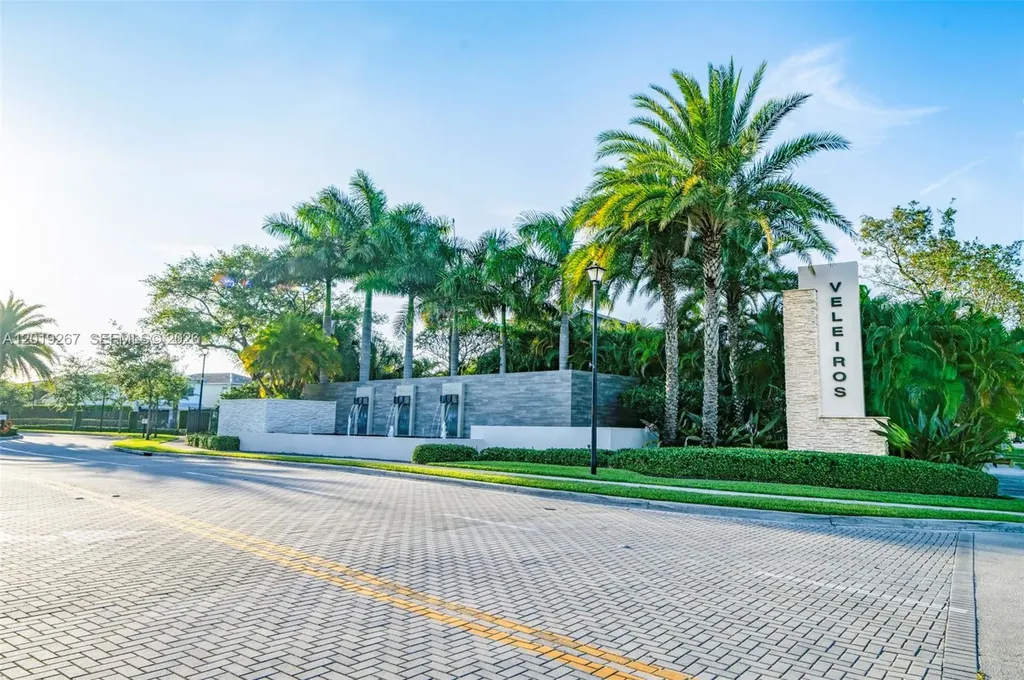 4305 Marina Way Deerfield Beach FL 33064