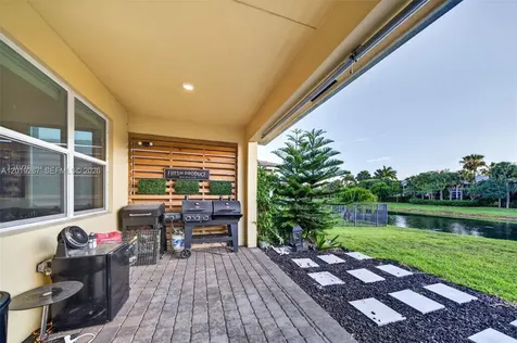 4305 Marina Way Deerfield Beach FL 33064