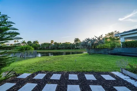 4305 Marina Way Deerfield Beach FL 33064