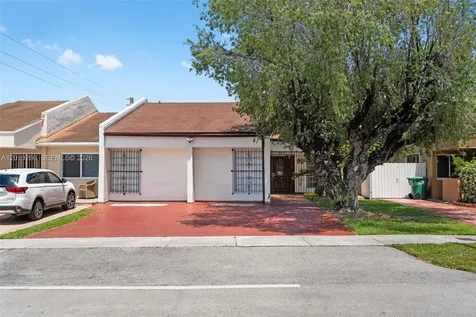 13 SW 97th Place Miami FL 33174