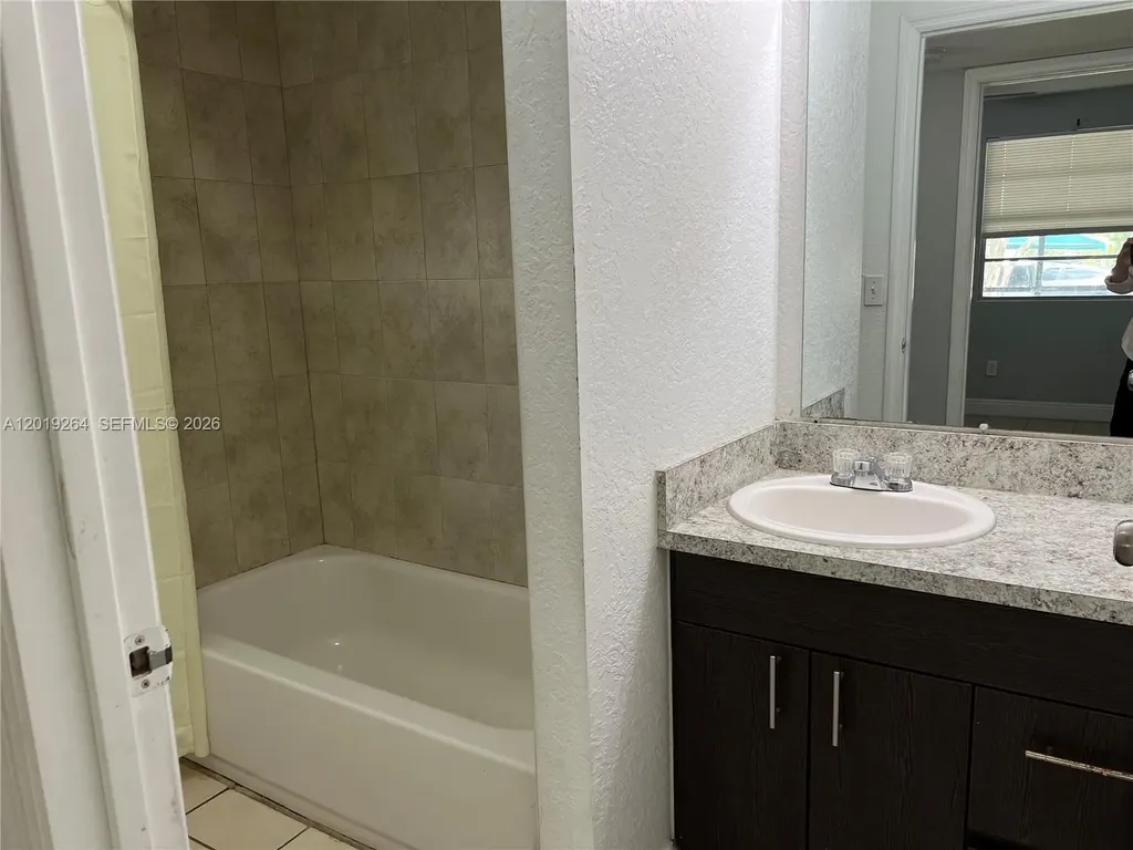 1237 SW 46th Avenue Pompano Beach FL 33069