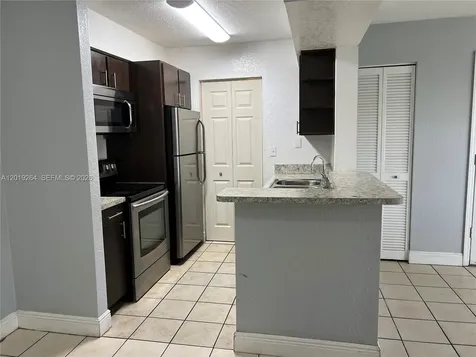 1237 SW 46th Avenue Pompano Beach FL 33069