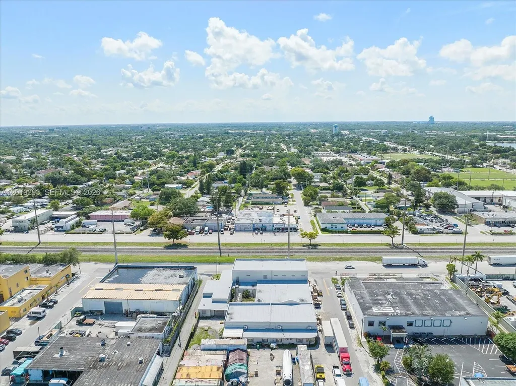 2040 Liberty Street Hollywood FL 33020