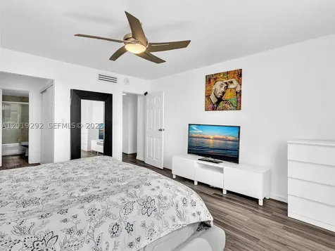2450 NE 135th Street North Miami FL 33181